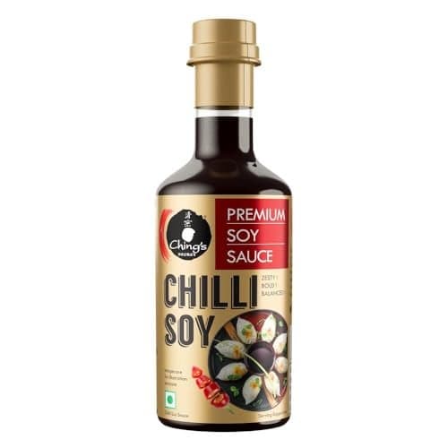 Ching’s Premium Chilli Soy Sauce 500g| infused with red chillies| Zesty, Bold, Balanced| All Purpose Pure Veg| Suitable for cooking, Stir-fries and dip