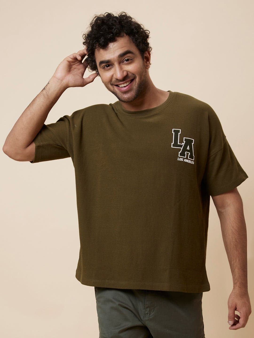 Globus Men Olive Casual T Shirt with Round Neck and Chest Print Detail