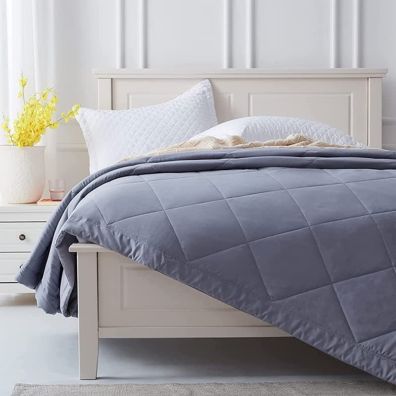 Rajasthan Crafts Lightweight Summer All Weather Reversible Comforter Ultra Soft Quilt Blanket Dohar (90x100 Inches, Light Grey)