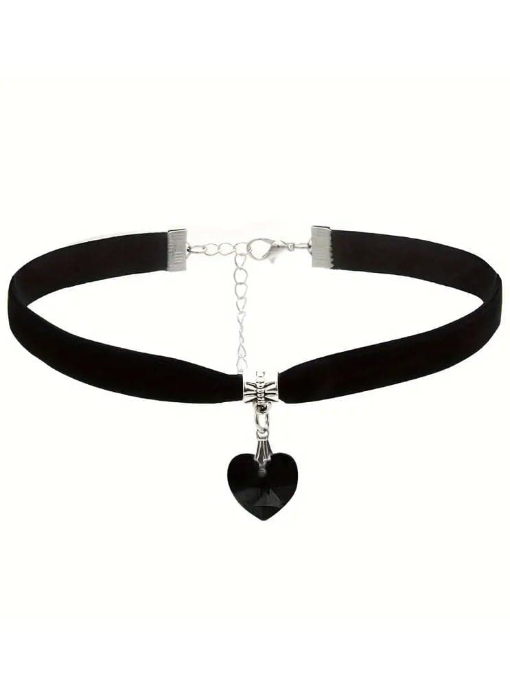 Vintage Gothic Heart Pendant Choker Necklace, Adjustable Black Velvet Collar, Polyester Fiber, for Women, Daily Party Wear, Accessory, All-Season Compatible