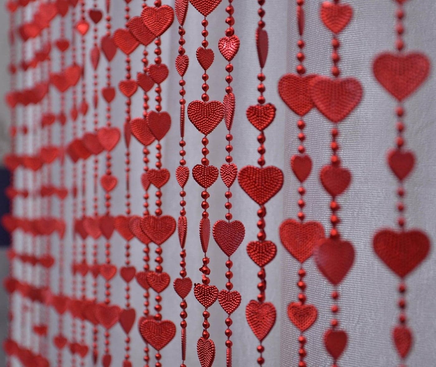 Pindia 9Ft Strings Bead Curtain Red Heart Fancy Sparkling Door Window String Beads Thread Sheer Shear Rod Room Hanging - RED - 9 X 3.5 FT