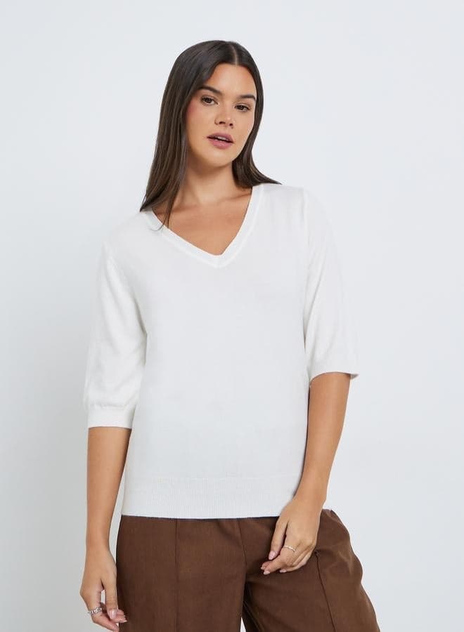 Styli Solid Knitted V-Neck Top