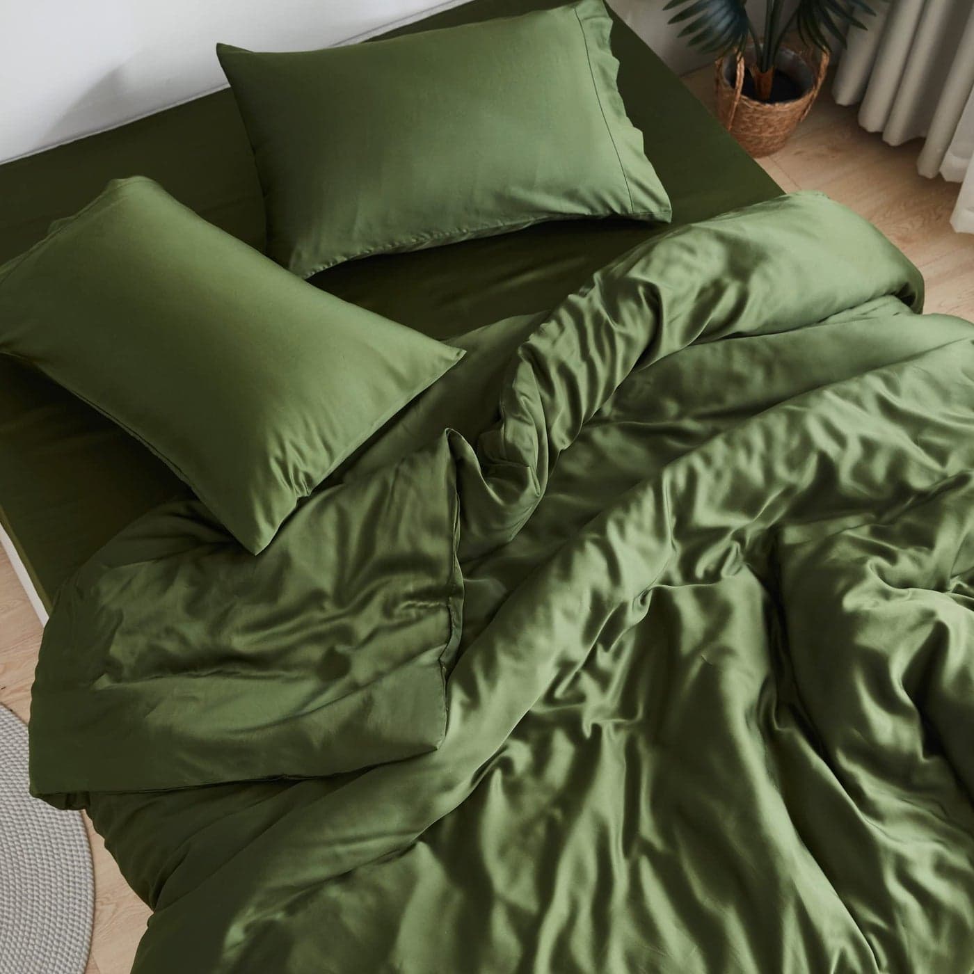 DOZ Sheet Set 100 Viscose derived from Bamboo Organically Grown Buttery Soft Cooling Sheets High GSM Deep Pockets 4 Piece 2 Pillowcases 1 Fitted 1 Top Sheet Forest Cal King