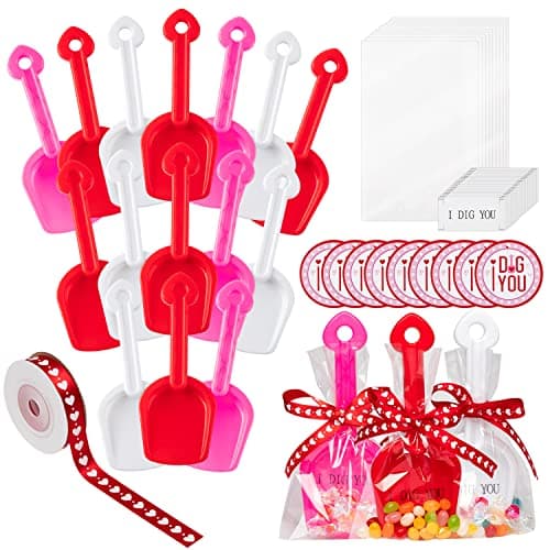 Haooryx Valentines Day Shovels Toy Gift Set Plastic Shovel Toy White Red Pink Mini Sand Scoop Shovel Toys Valentines Party Gift 18Set Shovels I Dig You Stickers Labels Clear Bags and 1 Heart Ribbon