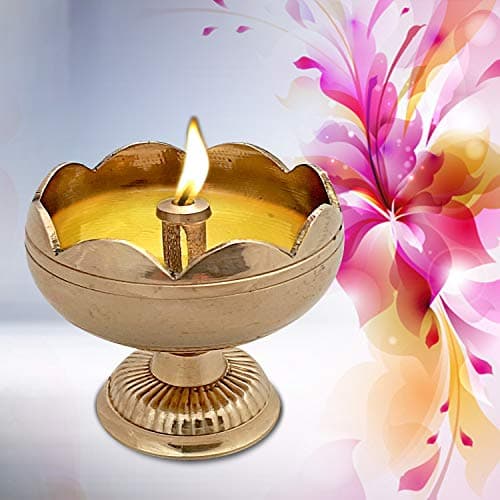 ROLIMOLI Diya Puja Lamp Hindu Pooja Article Deepak Oil Lamp Pure Brass Flower Design for Home Temple and Devotional Use (Height 4.5 cm, Diameter 5 cm)