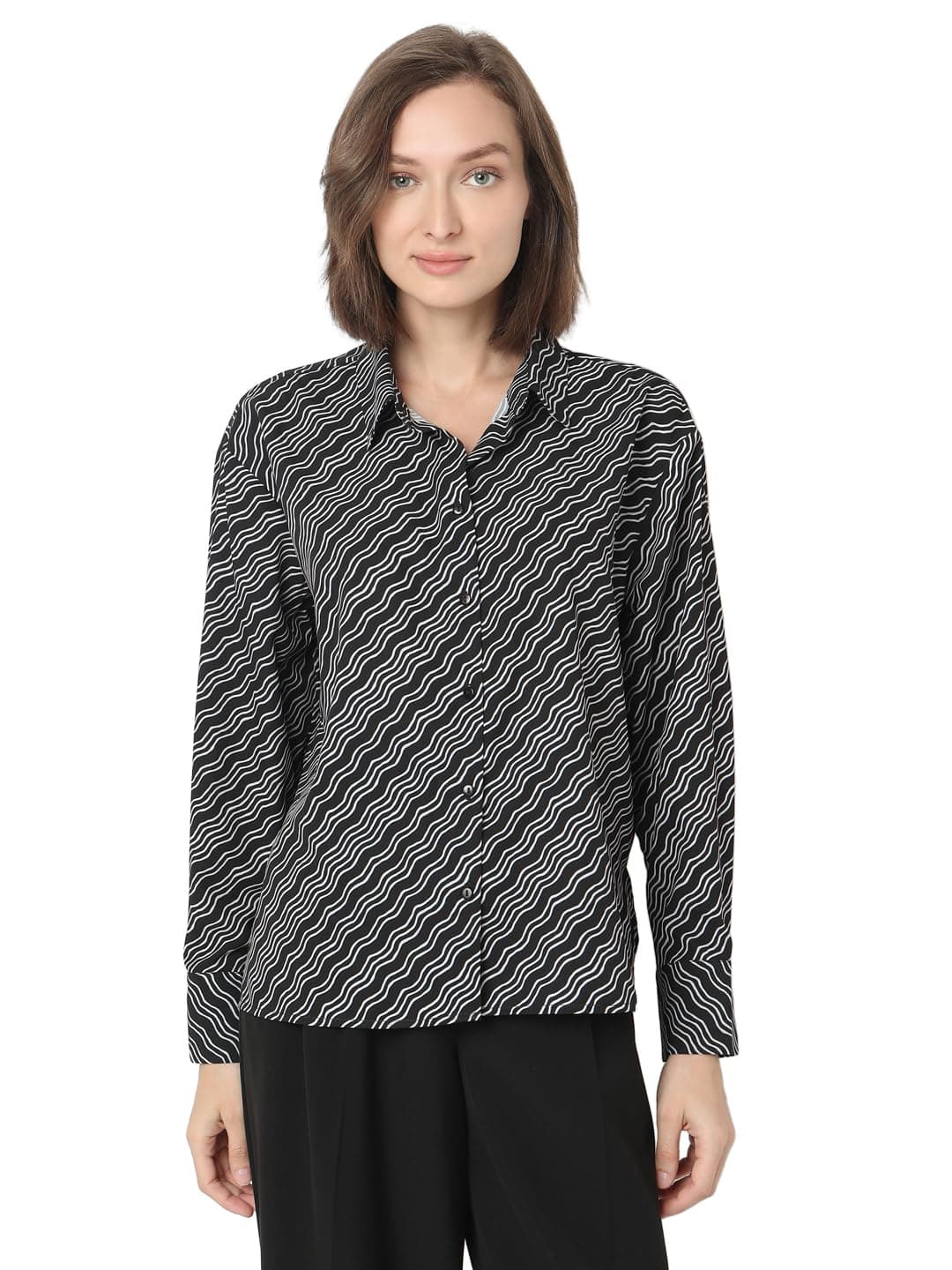 VERO MODA Women's Regular Fit Black Shirt