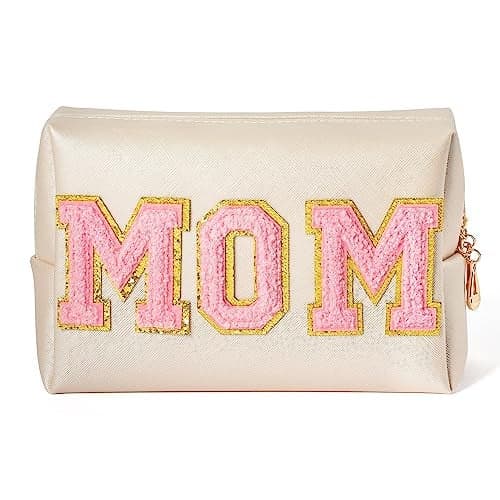 Y1tvei Preppy Patch MOM Varsity Letter Cosmetic Toiletry Bag PU Leather Portable Waterproof Makeup Bag Zipper Pouch Purse Travel Organizer Mama to Be Gift for Mom Birthday Mother's Day Baby Shower