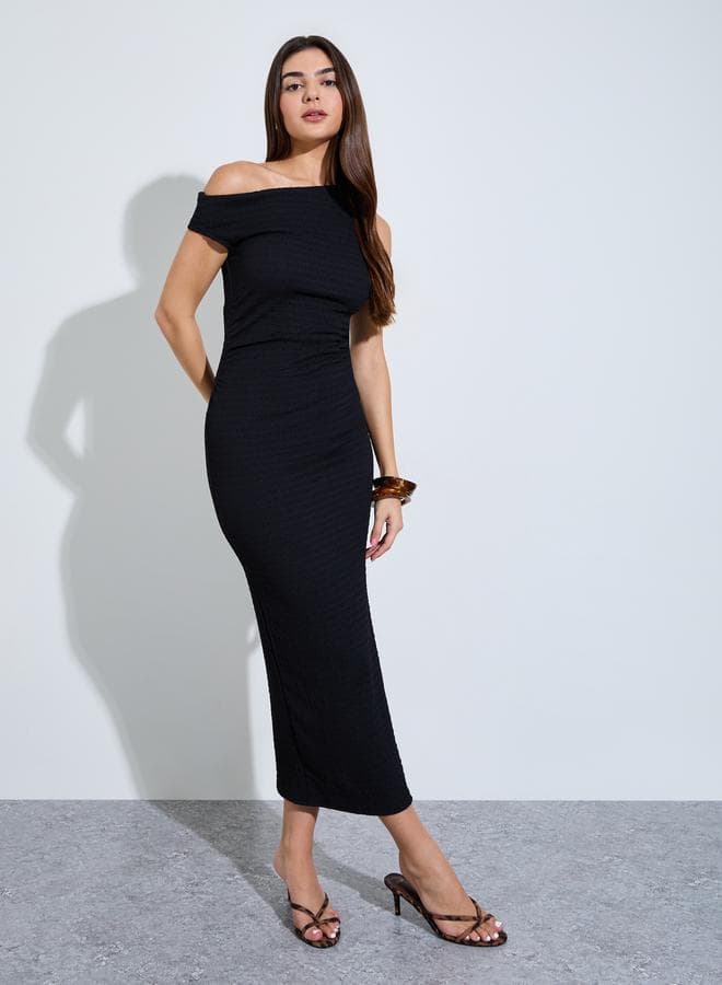 Black Solid Asymmetric Neck Bodycon Midi Dress