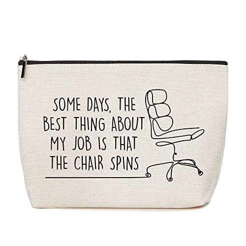 HOWDOUDO Coworker Gifts, Sarcastic Funny Makeup Bag Novelty Great Gift Idea for Employee Boss Coworker, The Best Thing About My Job Is The Chair Spins Toiletry Bag for Women