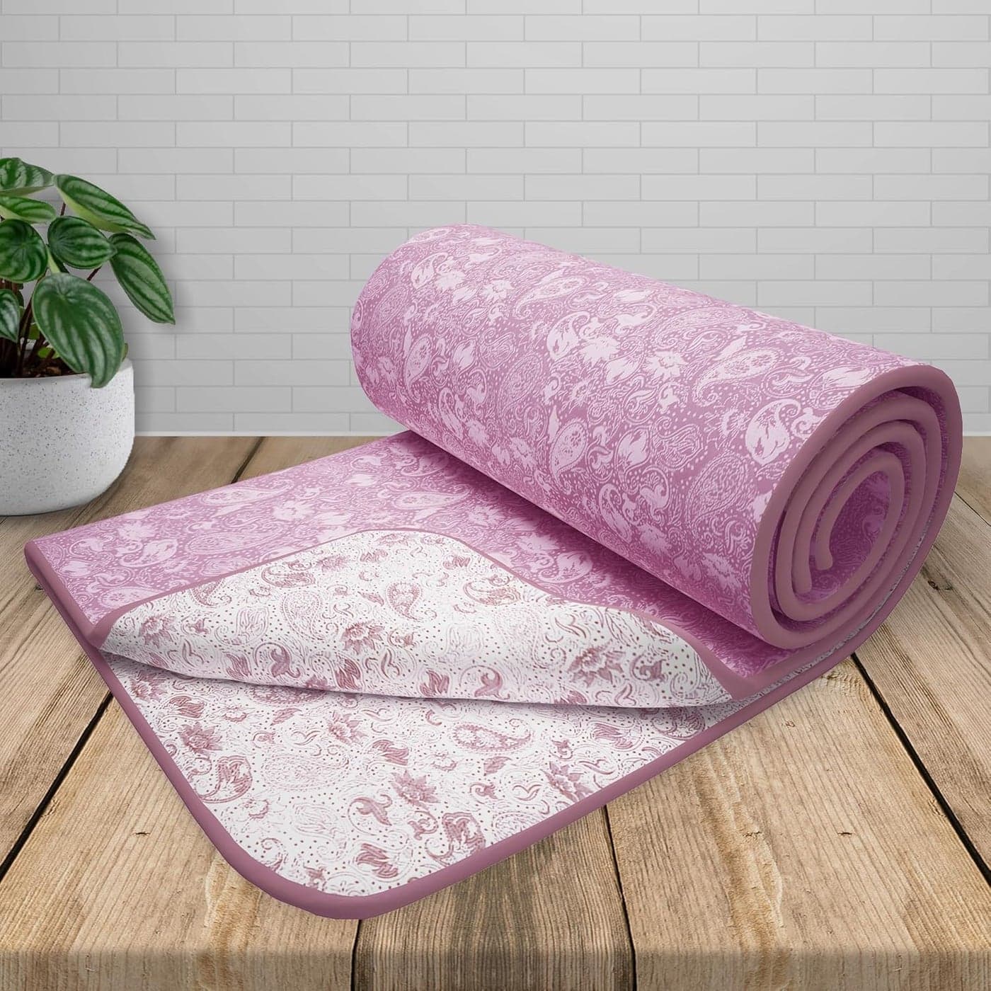 Story@Home Dohar Single Bed |150GSM Quilt Blanket | 144X 220 cm |100% Cotton Reversible Dohar Single Bed | Floral & Motif Pattern| Pink & White Blanket | AC Dohar | Perfect for Festive Gifting