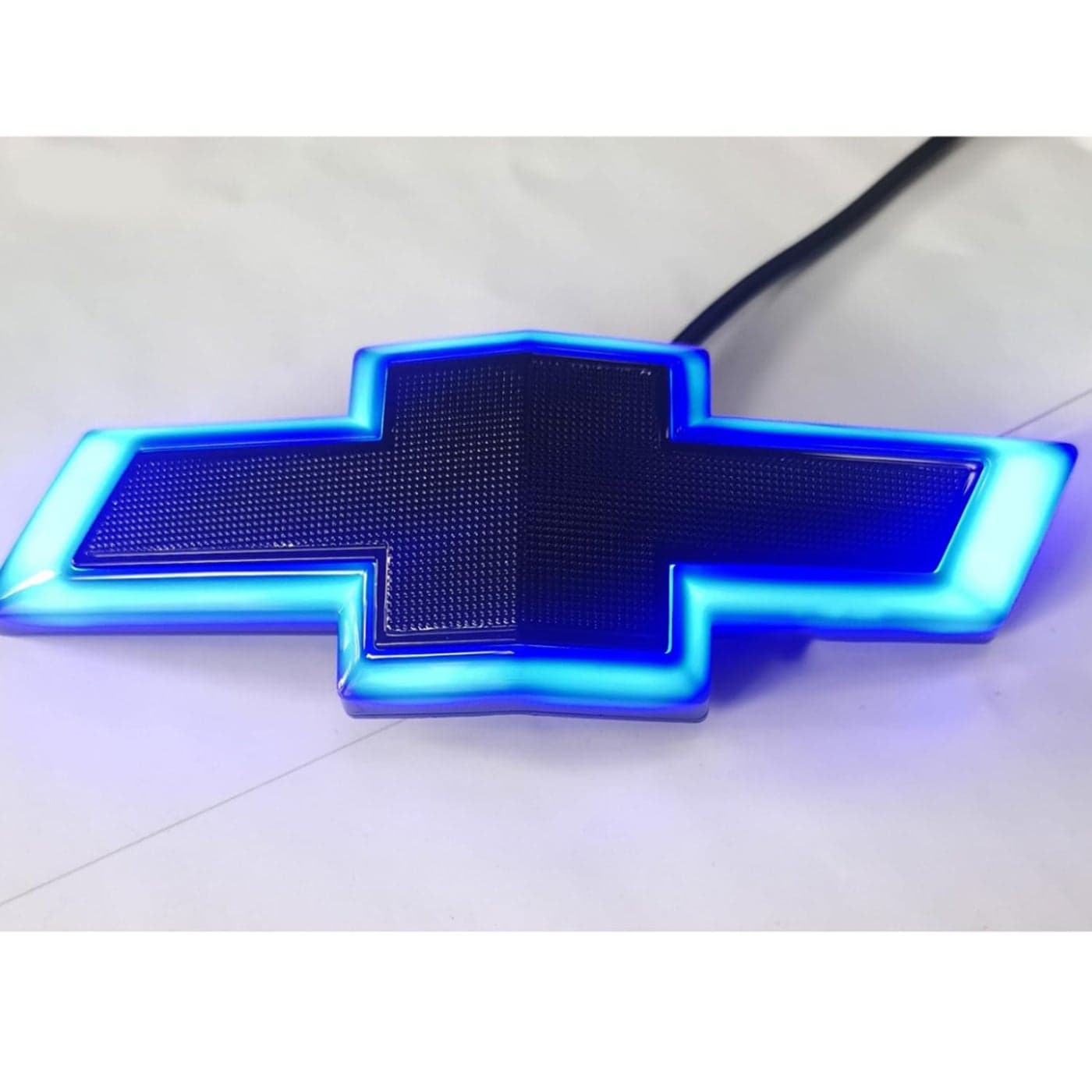 201624 Chevy Camaro Grille Emblem Black Blue led