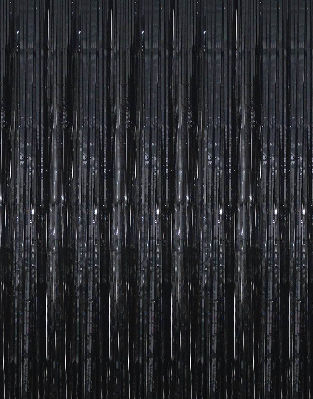 GOER 32 ft x 98 ft Metallic Tinsel Foil Fringe Curtains Party Photo Backdrop Party Streamers for HalloweenBirthdayGraduationNew Year Eve Decorations Wedding Decor 5 PacksBlack