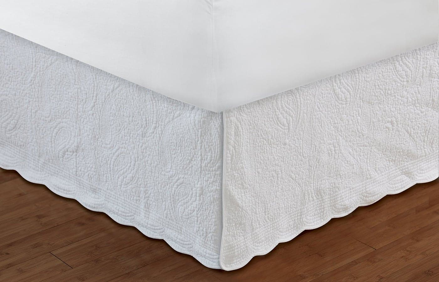 Greenland Home Paisley Quilted Bed Skirt Queen White
