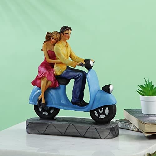 CraftVatika Romantic Love Couple Showpiece Gift for Boyfriend Girlfriend Husband Wife Valentine Day Anniversary Home Decor Items, Multicolor, Fantasy, 20.3 Cm, 5.1 Cm