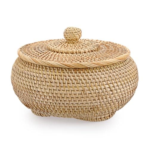 Hipiwe Round Rattan Basket Box with Lid Hand-Woven Wicker Basket Bin Tray Multi-Purpose Picnic Food Bread Storage Basket Decorative Box for Home Bathroom Shelf Organizing, Small