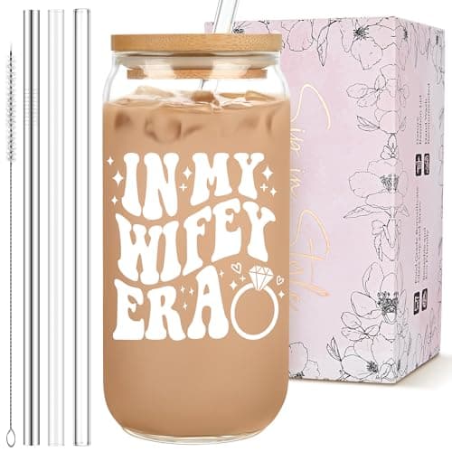Mozaba Bridal Shower Gift - Cute Cool Wedding Day Idea for Bride to Be, Future Mrs, Bachelorette - In My Wifey Era Glass Cup Tumbler