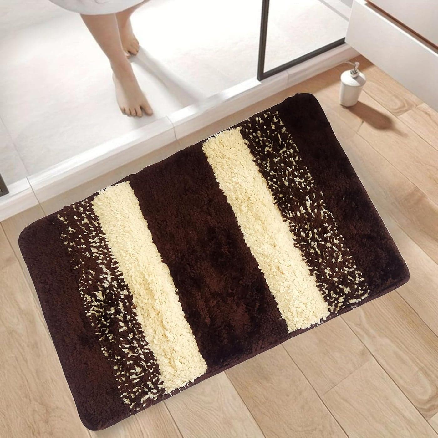 VSTUCART Microfiber AntiSkid Bath Mat Super Water Absorbent Soft Mat NonSlip Bathmat Floormat Bath Rug Pack of 1 Brown 40x60CM Rectangular