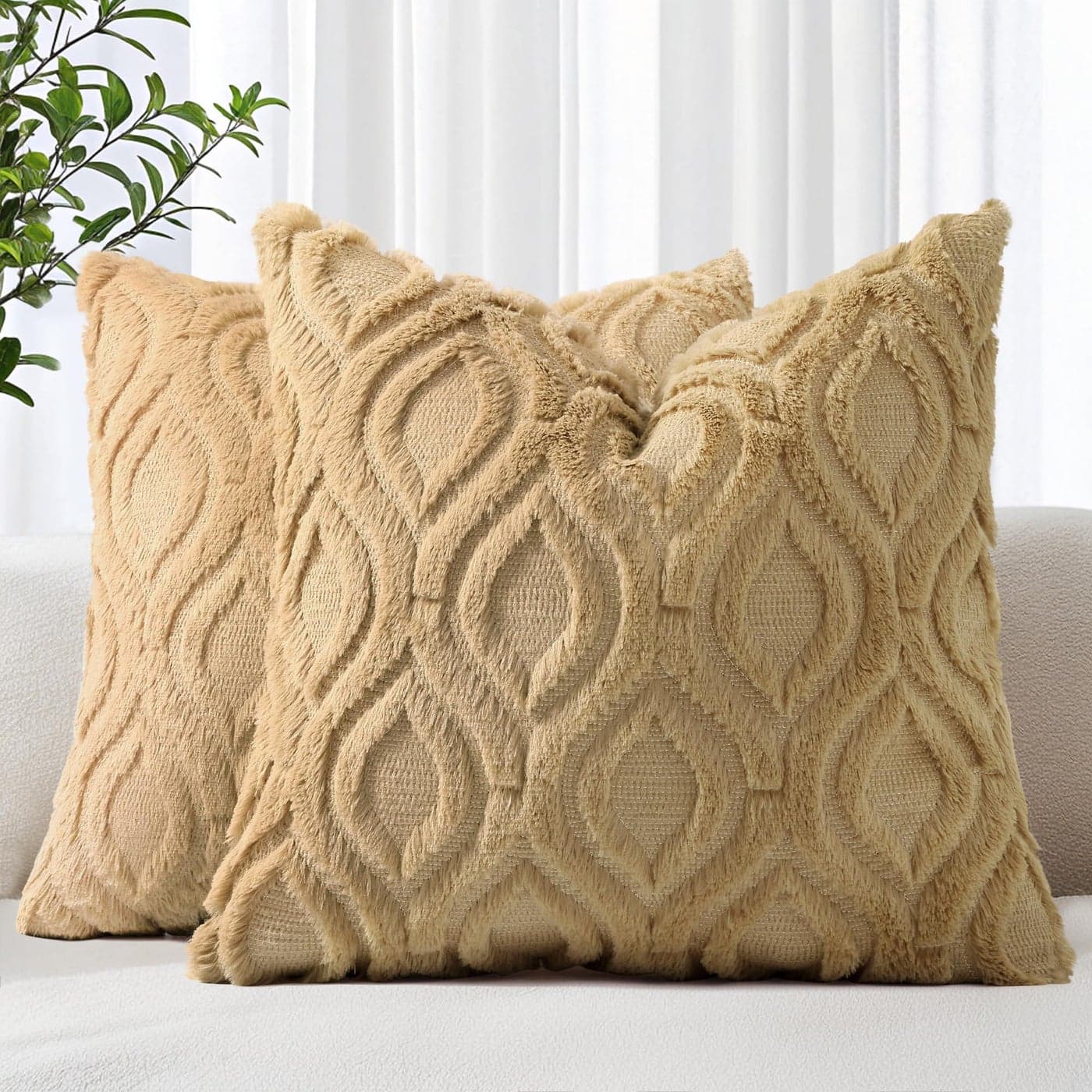 decorUhome Throw Pillow Covers 16x16 Inch Set of 2 Soft Plush Decorative Faux Fur Light Brown Solid Couch Pillow Covers Accent Farmhouse Neutral Square Euro Pillow Cases for Sofa Bed Living Room