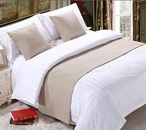 Mengersi Solid Bed Runner Scarf Protector Slipcover Bed Decorative Scarf for Bedroom Hotel Wedding Room King Dark Green