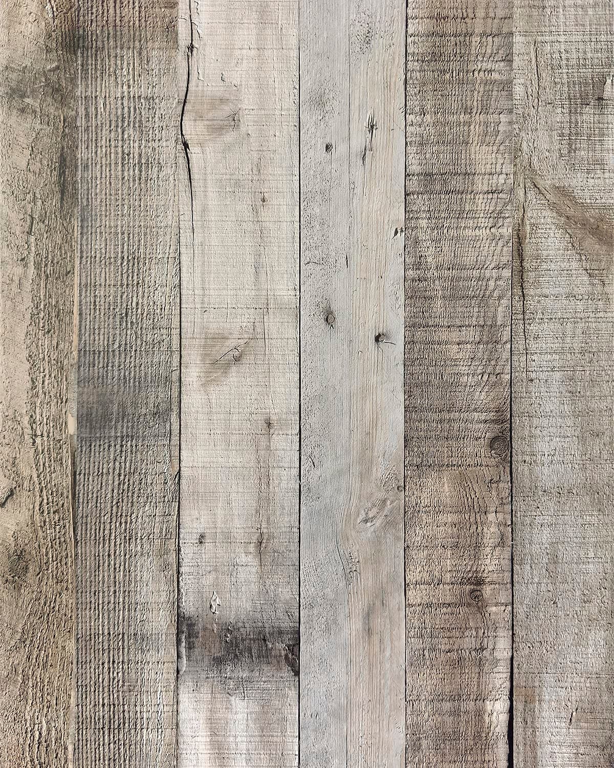 Livebor Light Gray Wood Contact Paper Peel and Stick Wallpaper 17.7”x 236.2” Wood Wallpaper Peel and Stick Shiplap Contact Paper Wood Plank Self Adhesive Wallpaper Distressed Wood Wall Paper