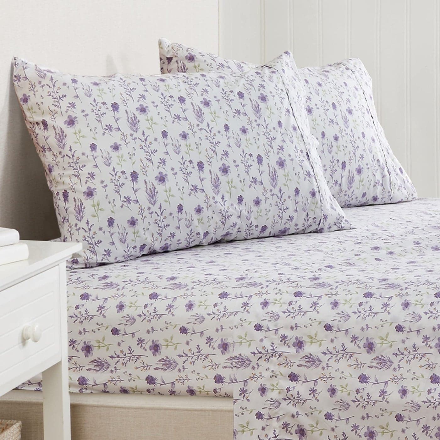 4Piece King Size Floral Print Microfiber Sheet Set UltraSoft Brushed Bedding Sheets Pillowcases Wrinkle Free Comfortable AllSeason Bed Sheets King Colorful Floral Lavender