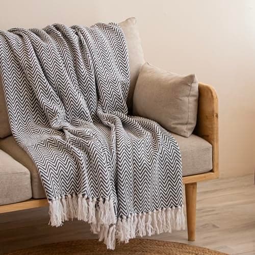 HOMEMONDE Cotton Throw Blanket for Sofa 52 x 82 Inch Luxury Soft Throw Blankets with Tassels, Reversible Boho Cozy Sofa Throws (Chevron Grey- 132 x 208CM)