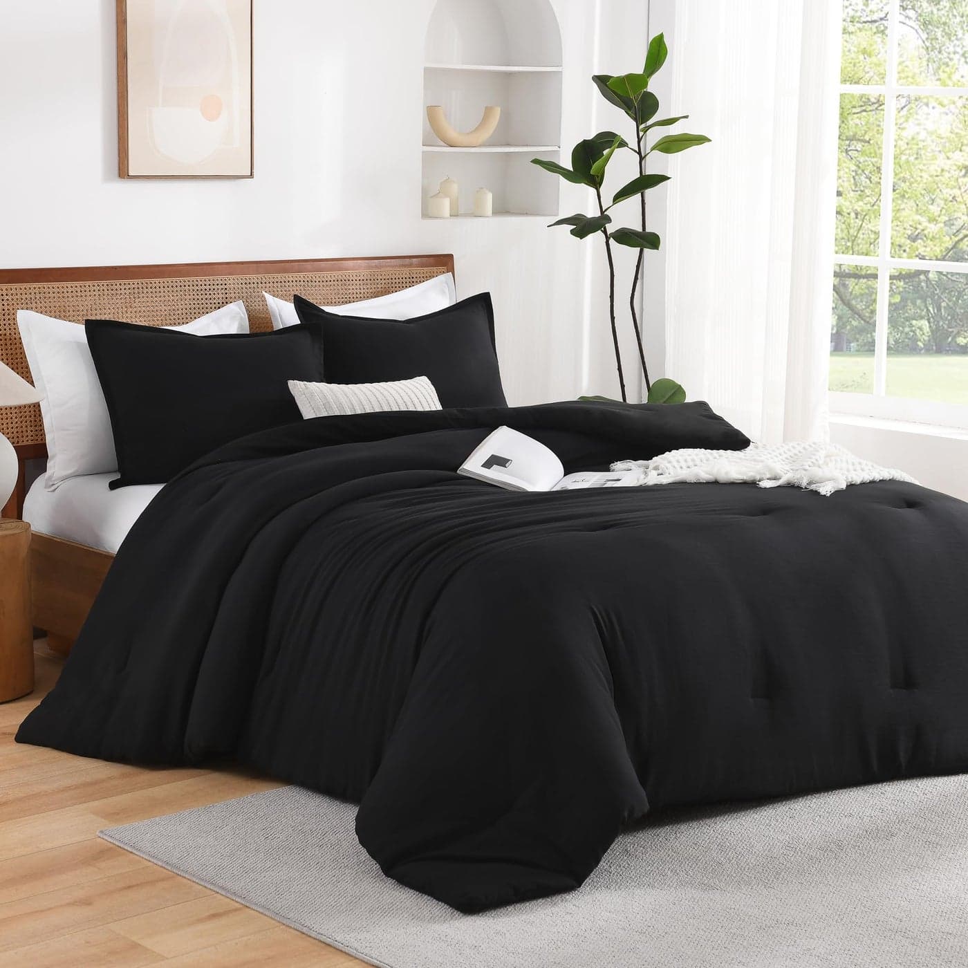 Andency Black Comforter Set Queen 3 Pieces Lightweight Solid Bed Comforter for Men Women All Season Soft Microfiber Down Alternative Comforter Set