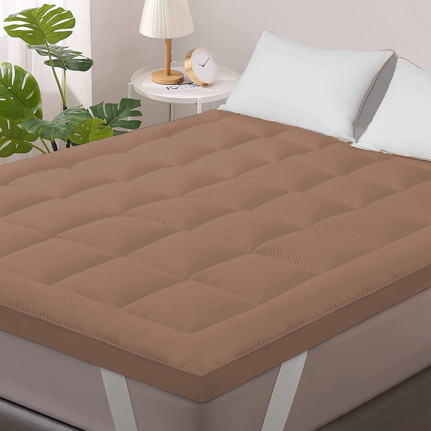 Jaipur Linen 800GSM Hollow Fibre Mattress PaddingTopper Brown forCalifornia King Size Bed78 Inch X 84 Inch