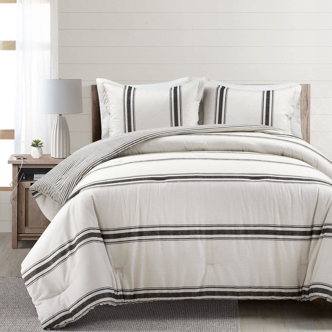 Lush Decor Farmhouse Stripe Reversible Cotton Comforter Set 3 Piece Set King Black Cozy Farmhouse Bedding Set Rustic Decor Striped Comforter Modern Farmhouse Bedroom Decor