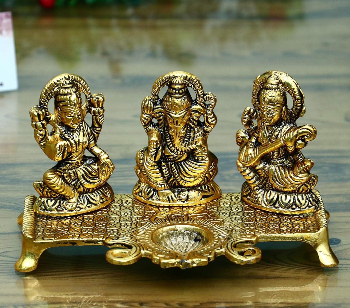 CHHARIYA CRAFTS Laxmi Ganesh Saraswati with Diya Decorative Showpiece 19 cm Metal Gold
