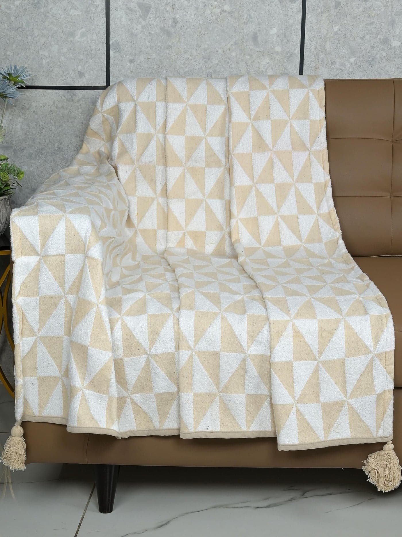 Saral Home Soft Microfiber 2 Seater Sofa Cover Throw (White, 140x160 cm)