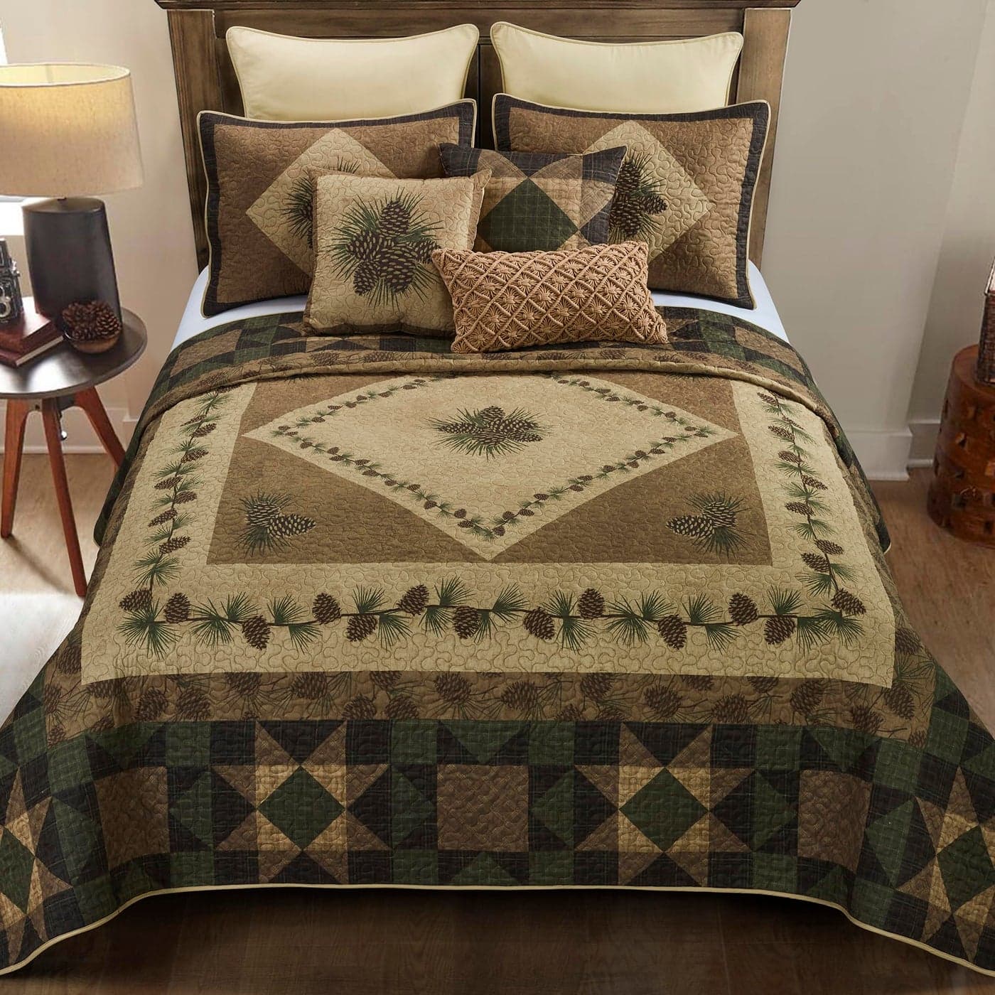 Donna Sharp Twin Polyester Bedding Set 2 Piece Antique Pine Lodge Quilt Set with Twin Quilt and Standard Pillow Sham Machine Washable