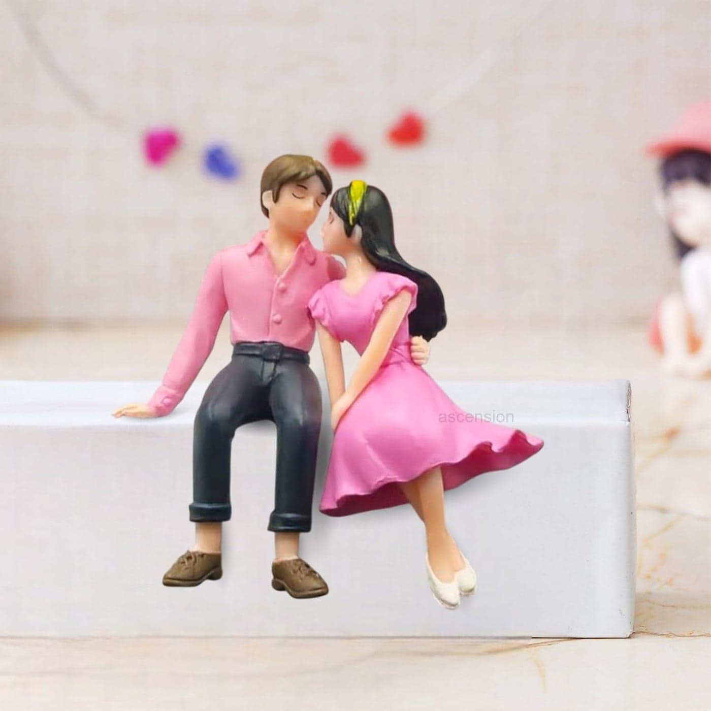 ascension Romantic Lovely Couple Gift for Girlfriend Boyfriend Husband Wife Miniature Statue Figurine for Valentines Day Gift for Your Love Valentine Day Gift Items Resin Love Miniature Gift