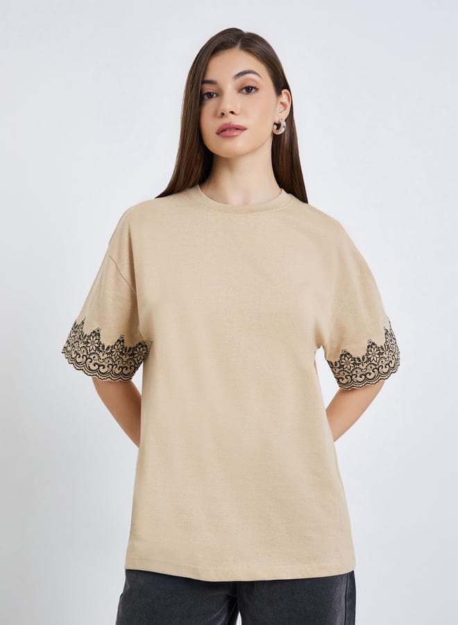 Women Embroidered Sleeve Oversized T-Shirt — M