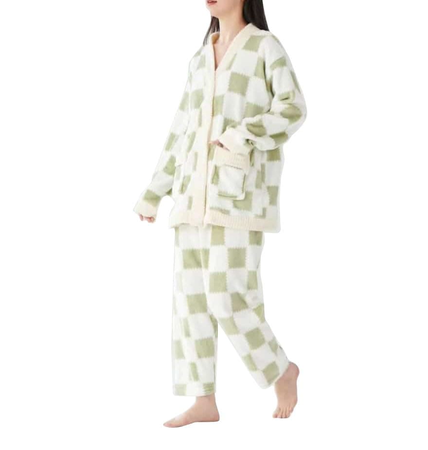 Cigain Women's Wool Blend & Fleece Fur, core Velvet Full Length Winter Nightwear Pyjama and top Set Women Night Suit Set (Plus Size, Green, M)