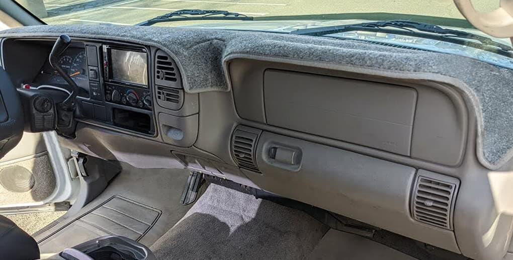 Dash Cover Mat Custom for 19972000 Chevrolet SilveradoGMC Sierra C1500 C2500 C3500 K1500 K2500 K350019971999 GMC YukonChevy Tahoe SuburbanDashboard PadDark Gray Y57