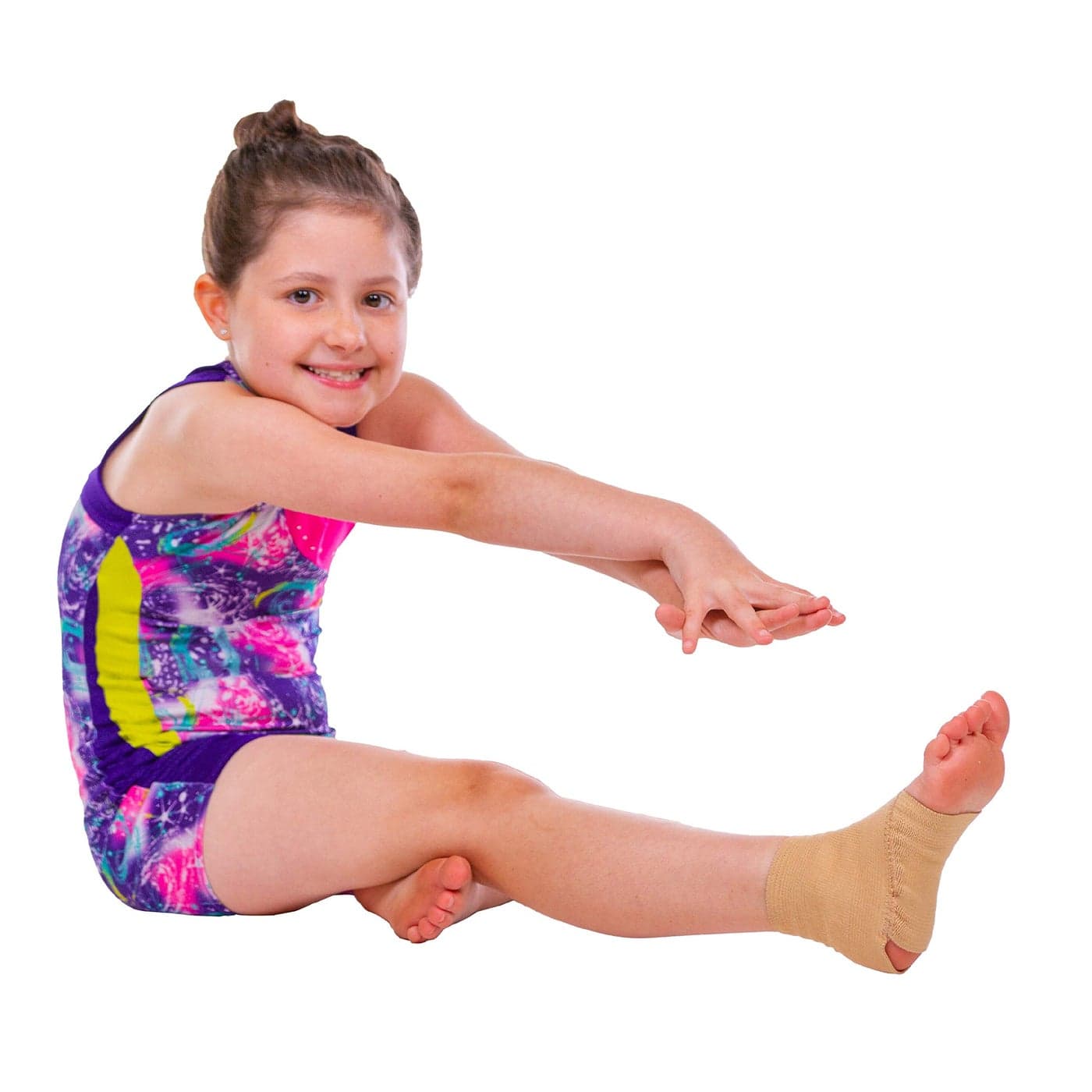 BraceAbility Elastic Ankle Support Brace Youth Slip on Foot Compression Sleeve for Gymnastics Dance Kids Sports Running and Sprained Ankle Swelling for Boys and Girls S