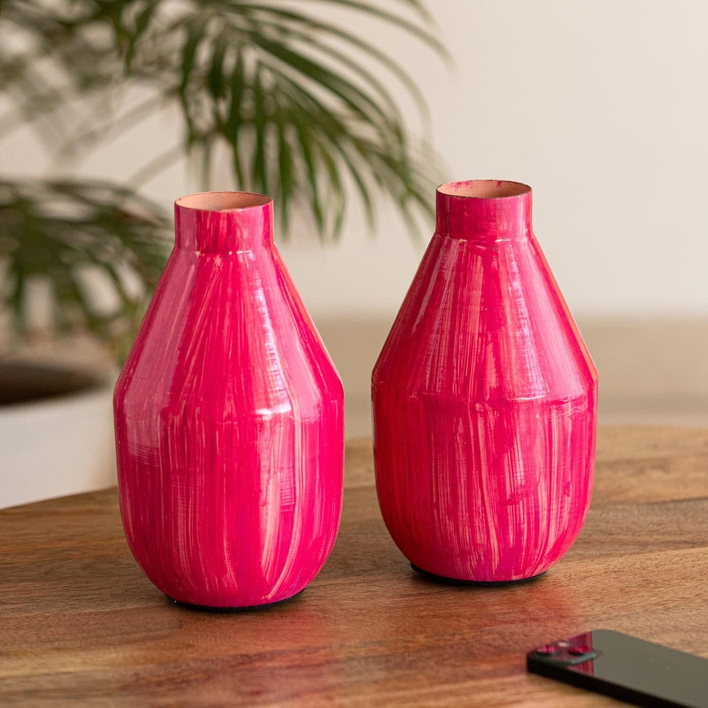 ExclusiveLane Ruby Metal Decorative Vases for Home Dcor Flower Vase for Living Room Bedroom Set of 2 Iron HandPainted 89 Inches