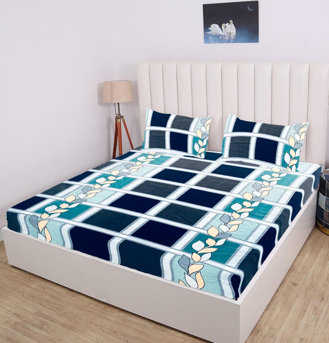 RD TREND 190 GSM Flannel Elastic Warm bedsheets for Winter King Fitted Size (78x72x8 Inches) with 2 Pillow Covers Size (18x28 Inches) Colour Blue Box
