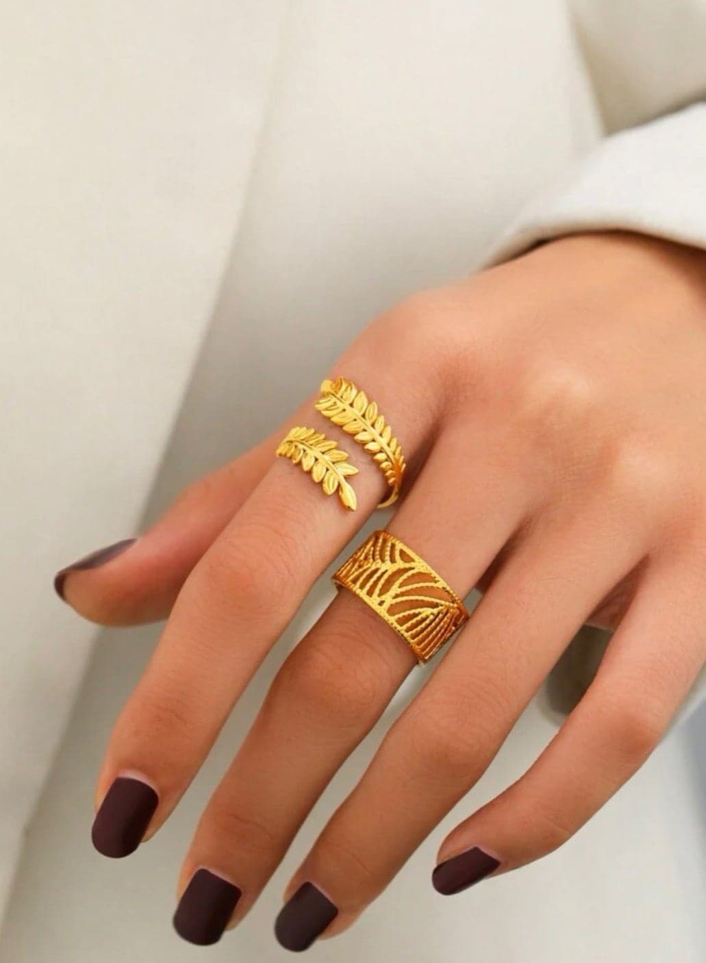 2Pcs Of Elegant u0026 Trendy Gold Plated Stainless Steel Rings One Size