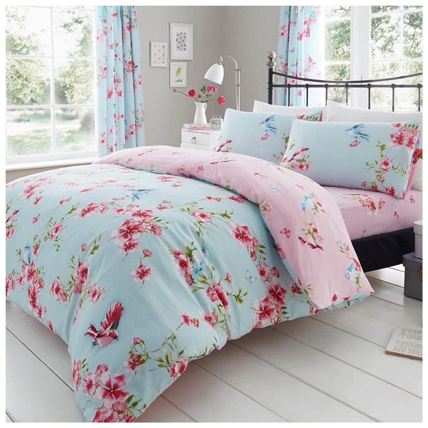 GC GAVENO CAVAILIA 3 Pieces Botanical Bedding Set Easy Care Double Birdie Blossom Quilt Bed Cover With Pillow Cases Cosy Reversible Floral Bedding Blue