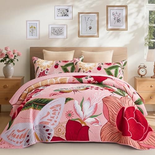 Tyrot 3 Piece Pink Boho Floral Californial King Quilt Sets Farmhouse Botanical Reversible Lightweight Bedspread with 2 Shams Butterfly Leaves Microfiber Bedding Quilts Set for All Season, 118''x106''