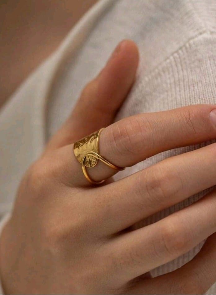Trendy Stainless Steel Gold Plated Ring For Women One Size