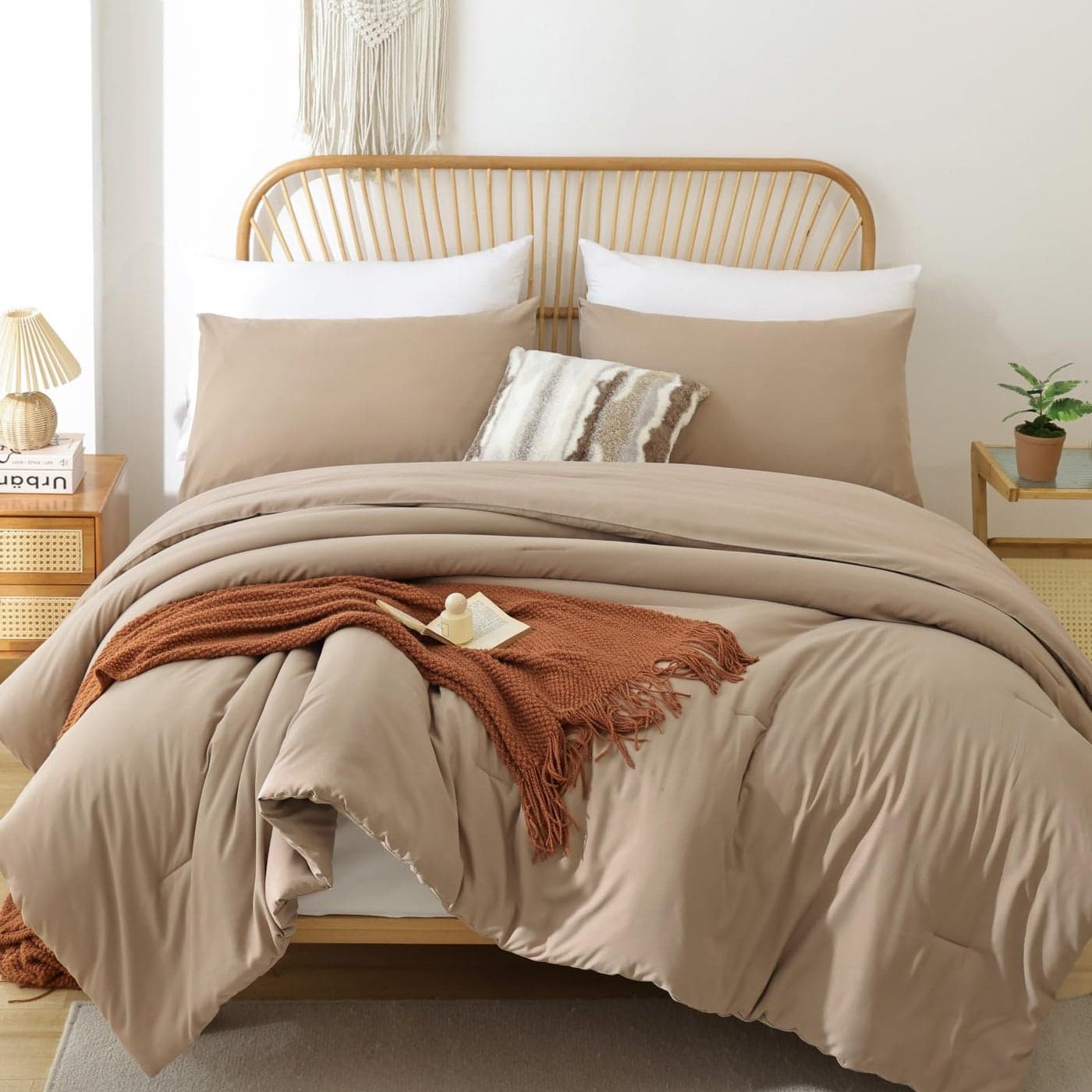 ROSGONIA TwinTwin XL Comforter Set for Girls Boys Taupe Brown 1 Tan Comforter 1 Pillowcase All Season Kids Comforter Lightweight Dorm Bedding