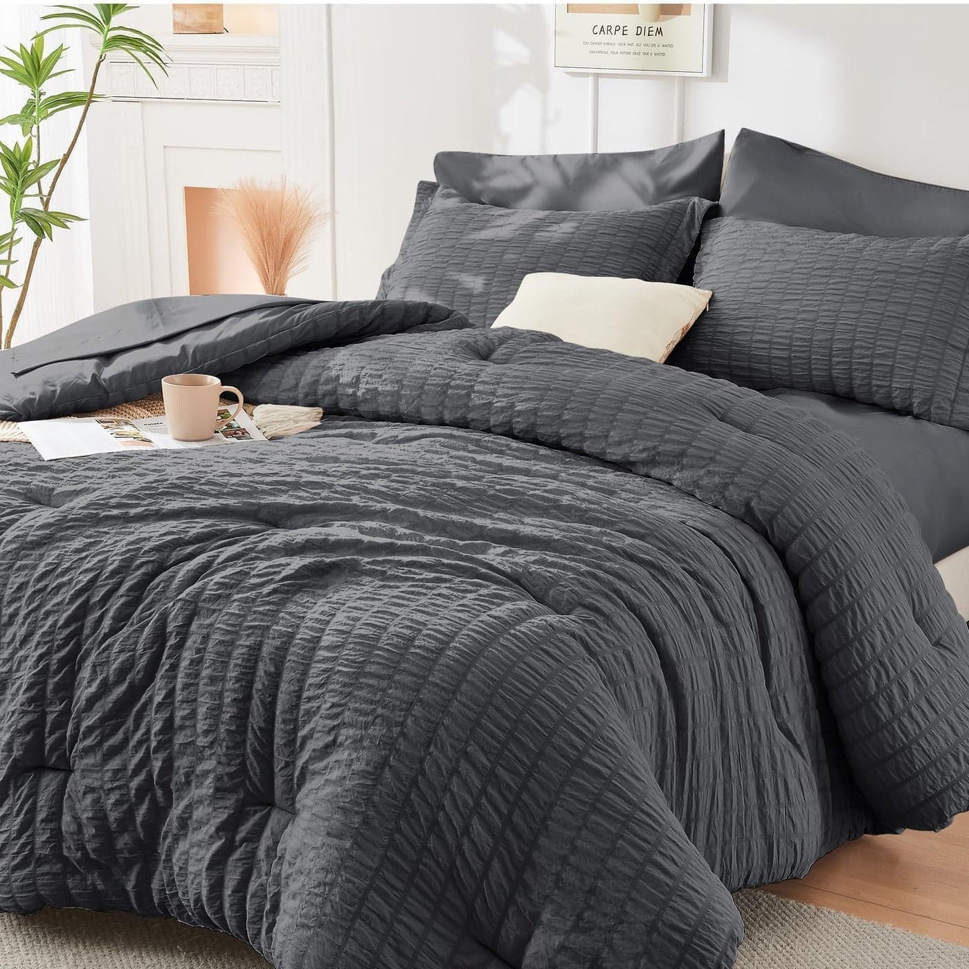 HYMOKEGE 7 Piece King Size Comforter Set Seersucker All Season Luxury Bed in a Bag for Bedroom Bedding Set with Comforters Sheets Pillowcases Shams Dark Grey