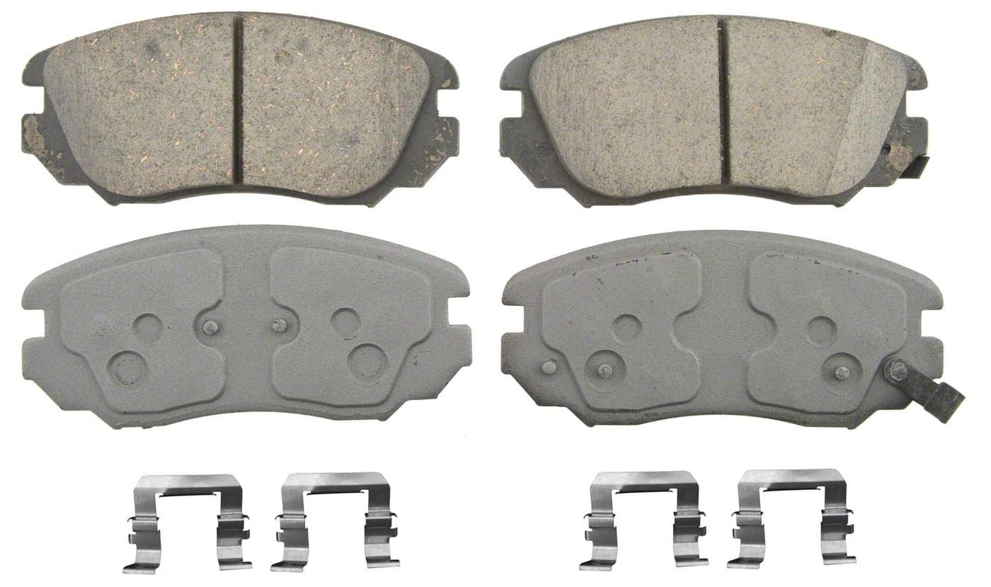 Wagner Brake ThermoQuiet QC1421 Ceramic Disc Brake Pad Set