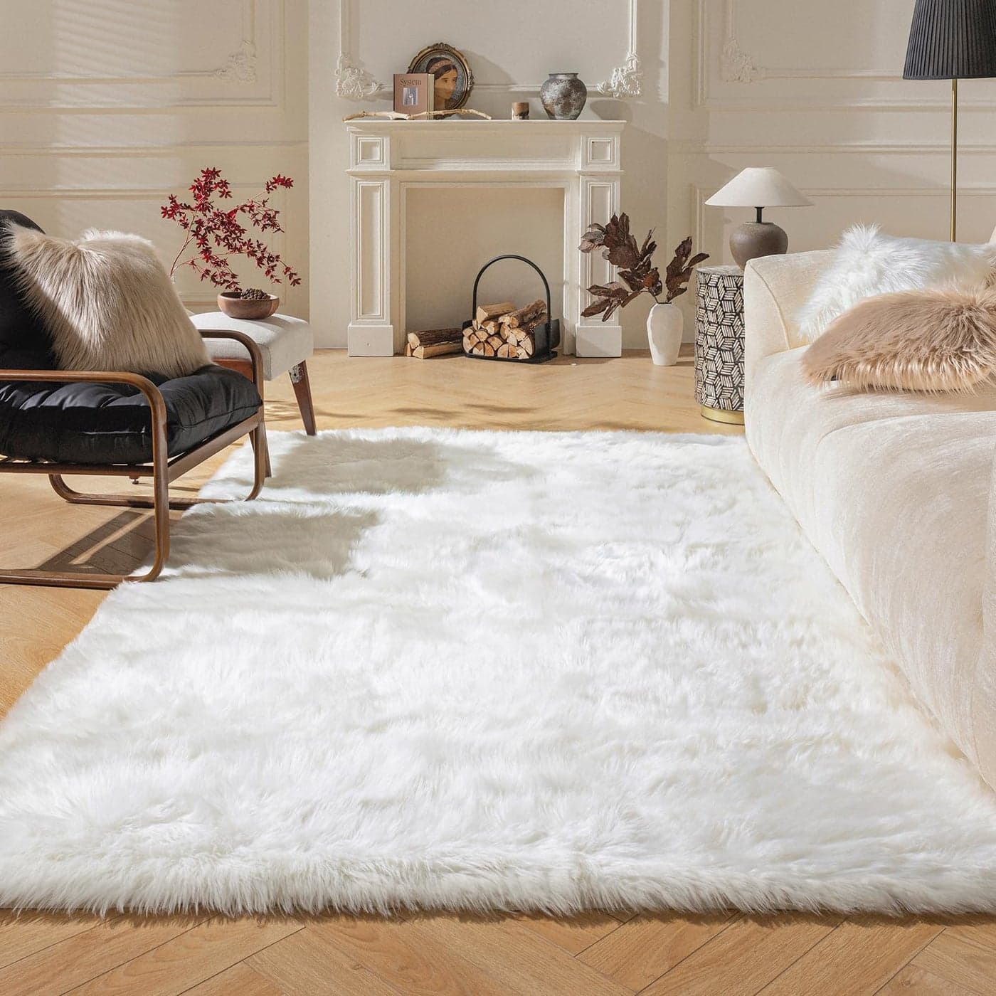 Ashler faux fur rug Fluffy Shaggy Area Rug Ultra Soft 4 x 4 Feet Square Fur Rug White Fuzzy Rug Machine Washable Shag Rug Nursery Decor Throw Rugs for Bedroom kids room Living Room