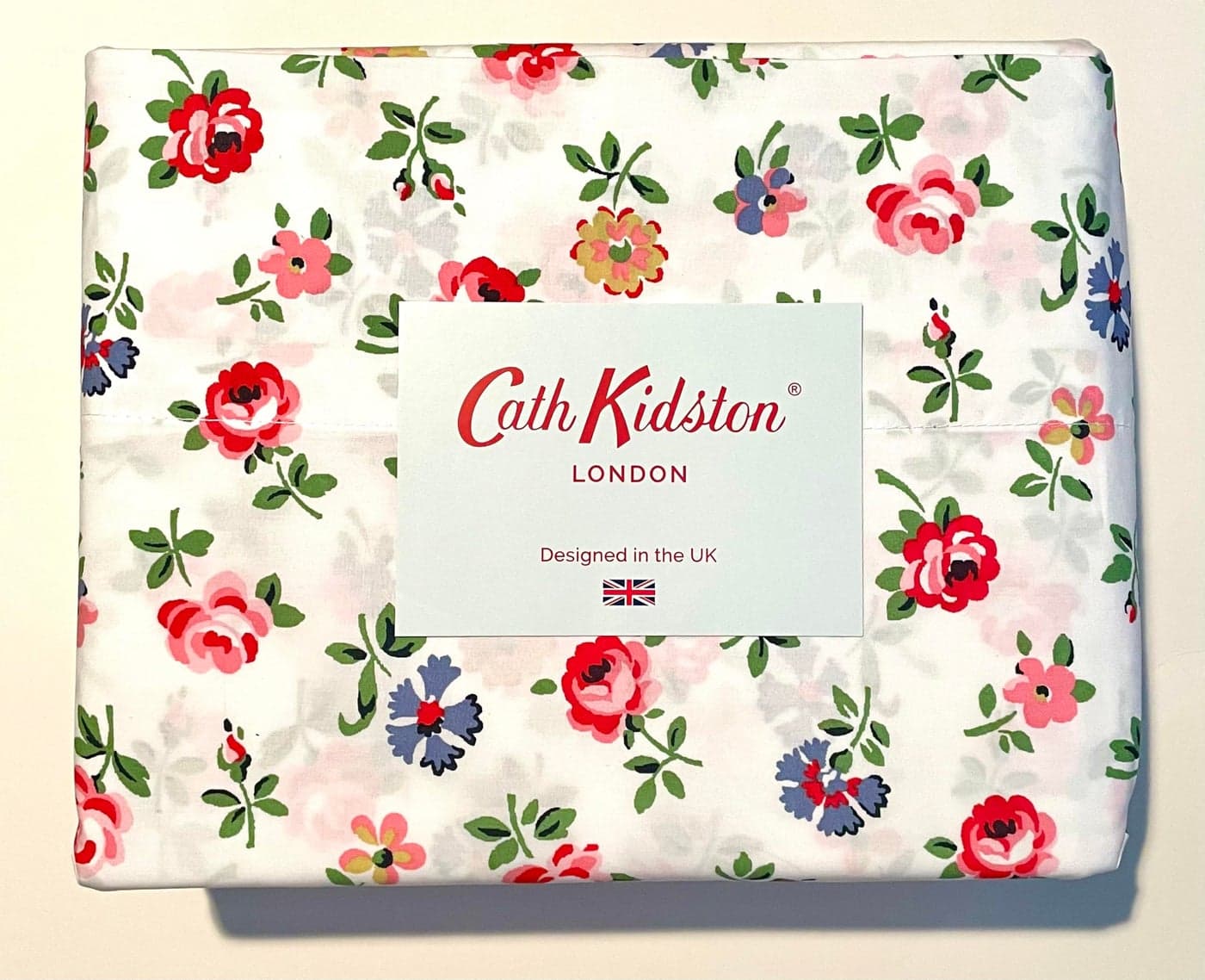 CATH KIDSTON of London Home Luxury Collection 4 Piece 200tc Rose Flora Sheet Set 100 Cotton Percale Crisp Cool Lightweight Bedding Small Sprig King US Standard White