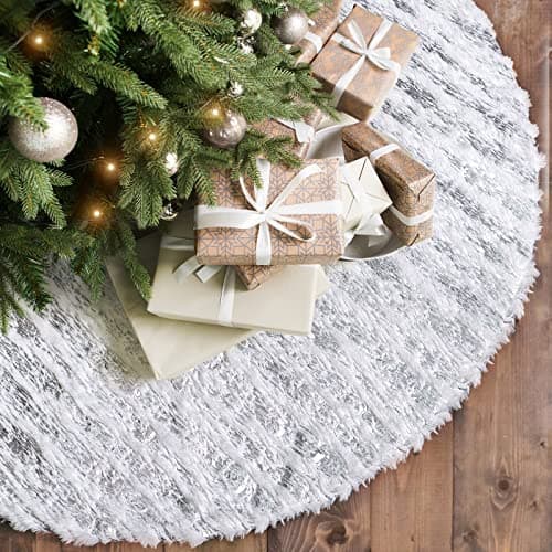 Dremisland Christmas Tree Skirt WhiteSilver Bronzing Luxury Faux Fur Tree Skirt with Sequin Stripes Soft Plush Xmas Tree Skirt for Winter Party Holiday Xmas Decorations Sliver 36inch90cm