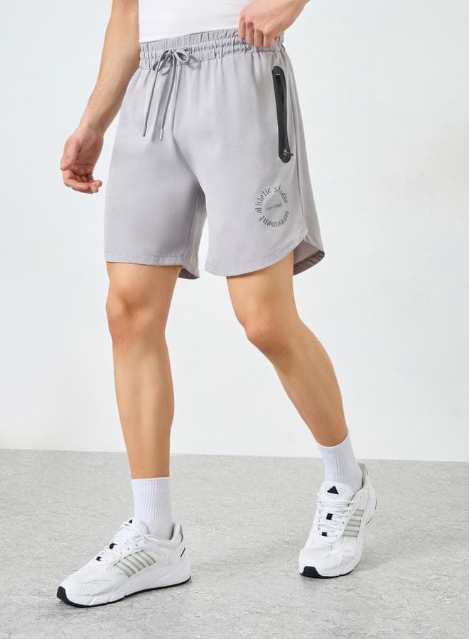 Men Printed Zip Pocket Regular Fit Shorts